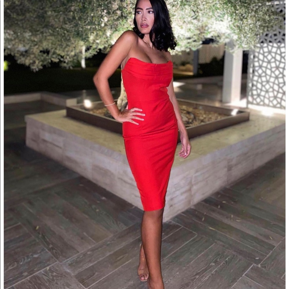 Gorgeous Lavish Alice dress❤️❤️